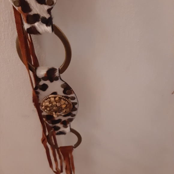 Faux animal print belt - Picture 2 of 3